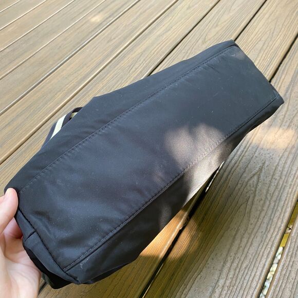 Dooney & Bourke Large Nylon Shoulder Bag Color Black - Picture 4 of 15